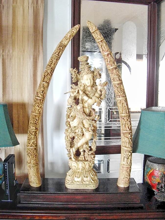 Statue d'art Divinité indienne Krishna