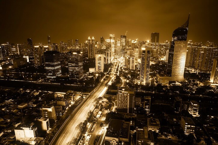 You should backpack Jakarta by night if you want to experience the bustling atmosphere of the capital of Java Indonesia