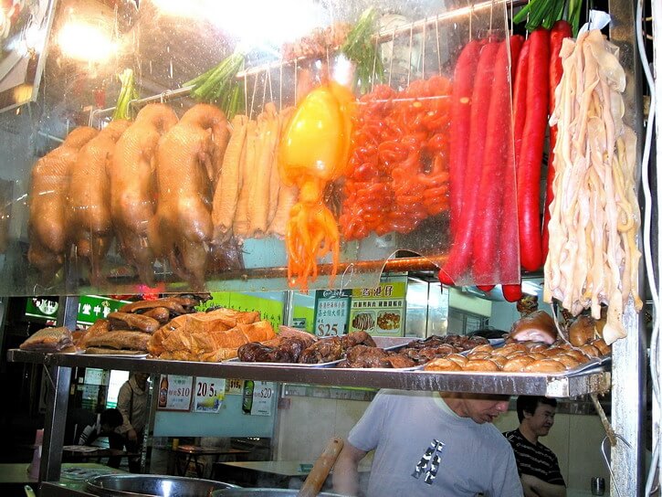 Où manger à Hong Kong : Etals du marché de Temple Street