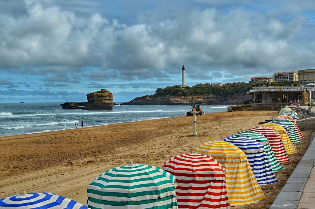 Tentes de la grande plage Biarritz