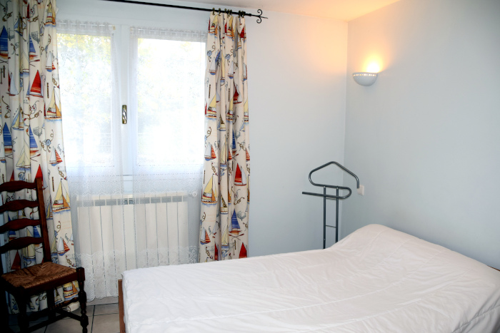 Chambre simple T3 Biaudos