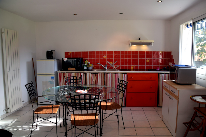 Cuisine location de vacances Biaudos
