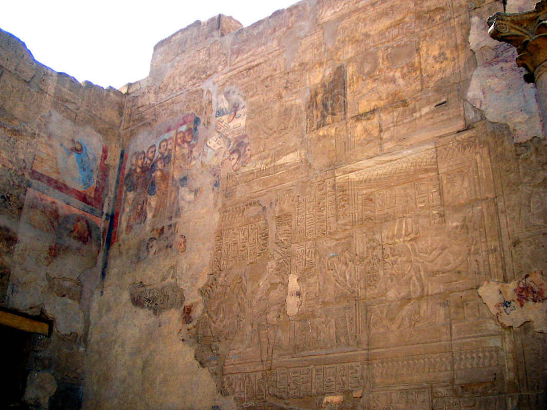 Peintures église romaine temple de Louxor
