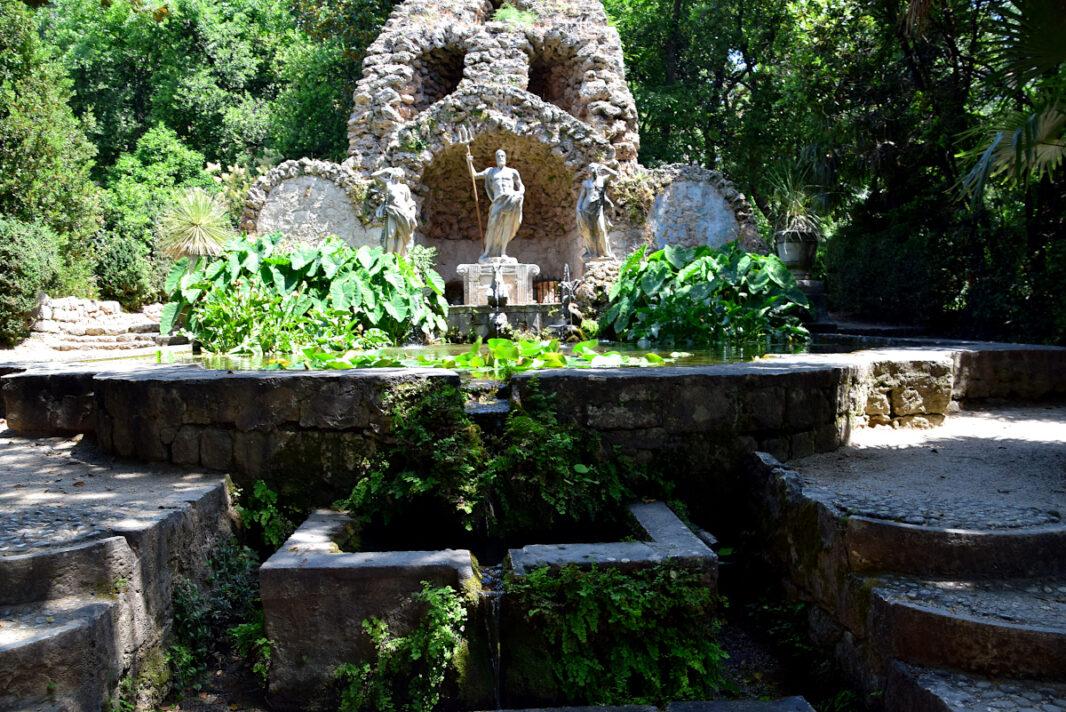 Fontaine d'Hercule Arboretum de Trsteno