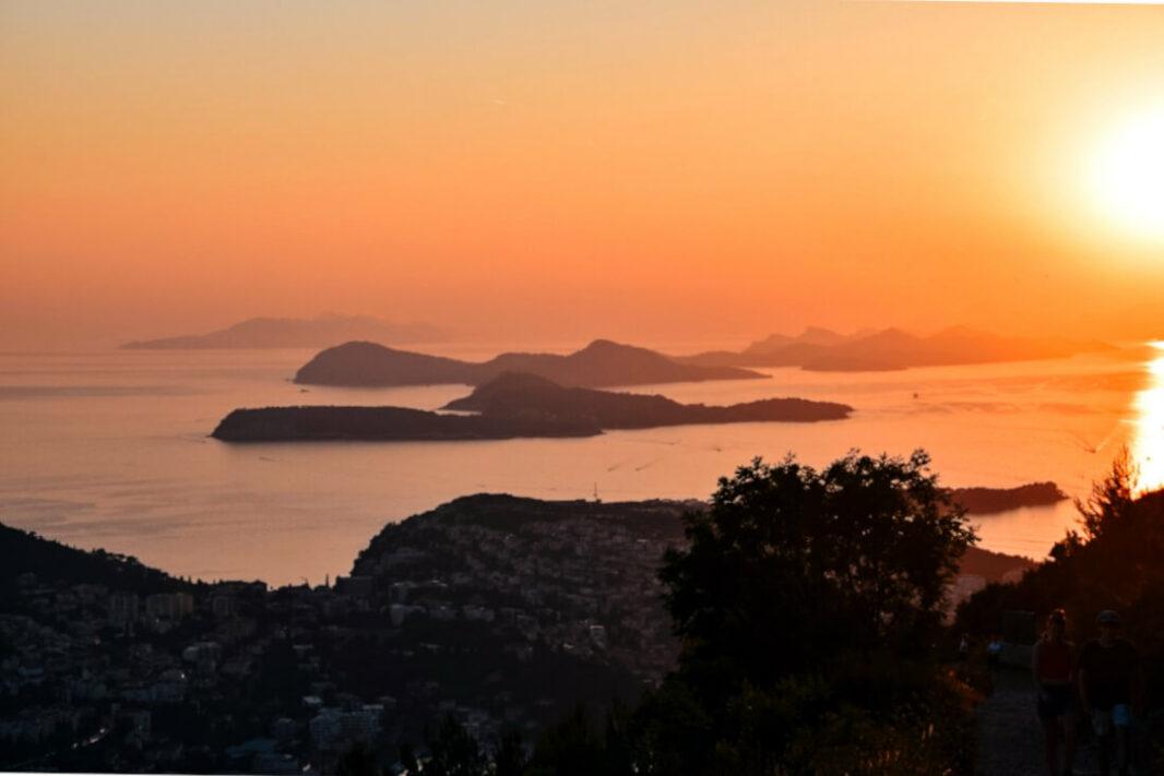 Point de vue sur les îles depuis le Srd