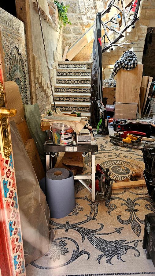 House restoration using greek mosaics