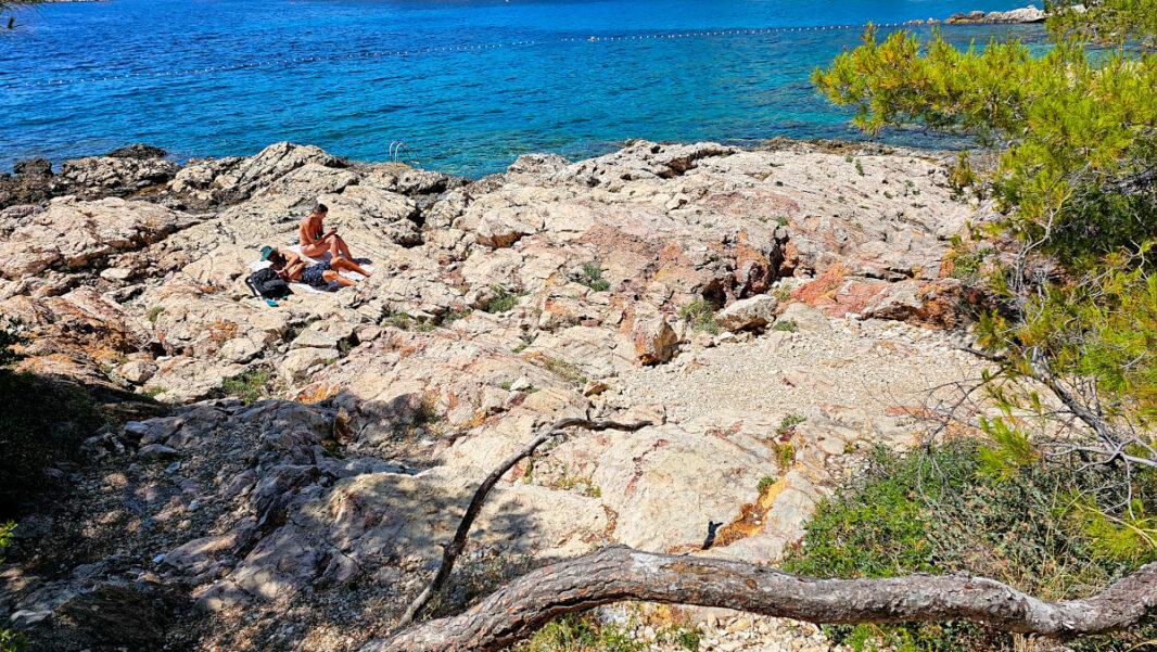 Traces of the 66 millions yo meteorite in Hvar island